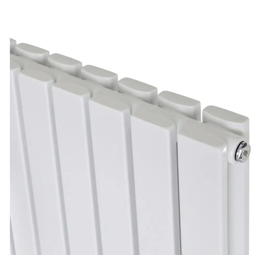 Горизонтальный дизайнерский радиатор отопления ARTTIDESIGN Terni II G 10/600/590 белый мат