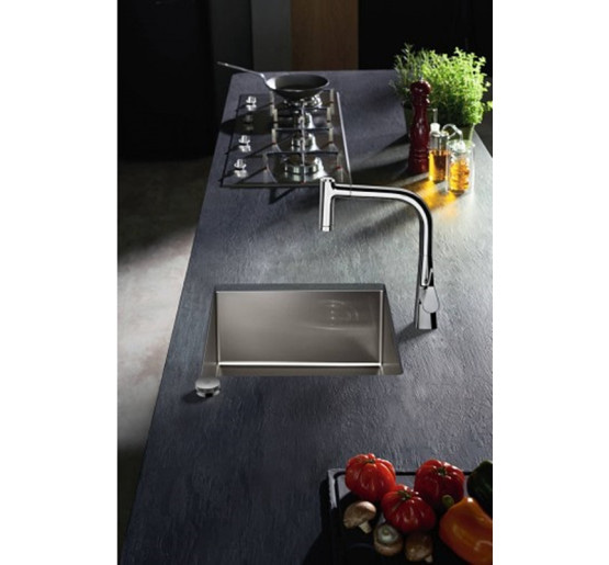 Кухонная мойка Hansgrohe S711-F450 на столешницу 2x35Ø 550х500 Stainless Steel (43305800)