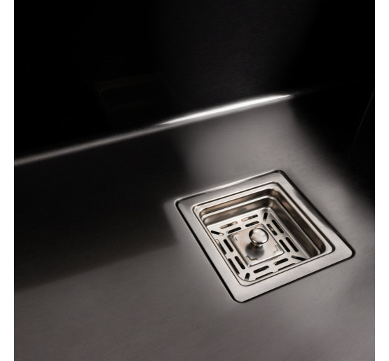 Кухонна мийка Platinum Handmade 65*45 (650x450x230 мм) PVD чорна HSB