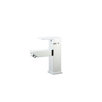 Смеситель на раковину Besco Modern II chrom