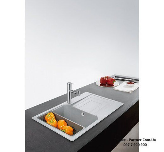 Смеситель кухонный Franke Tango Neo Pull Out Spray | вытяжное излияние | функция душа ламинарный поток | нержавеющая сталь | 115.0596.389