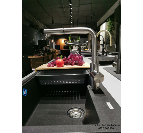 Кухонний змішувач Franke Smart Glenda | витяжний вилив | ламінарний потік | нержавіюча сталь | 115.0706.986
