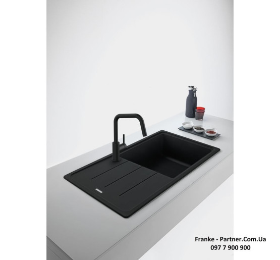 Смеситель кухонный Franke Lina U Pull Down | вытяжное излияние | черный матовый | 115.0728.477