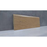 Плинтус 70x16x2400 из МДФ с эффектом пор дерева 128, Lucciano, Италия.