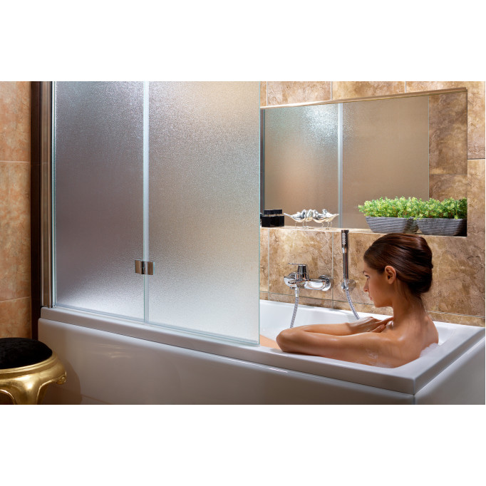 Скляні штори для ванни: типи, призначення та переваги