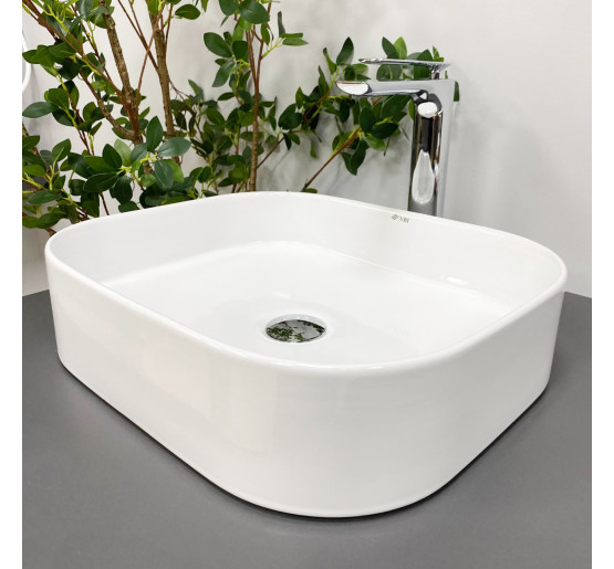Умивальник (раковина) VBI LESINA WHITE накладний
