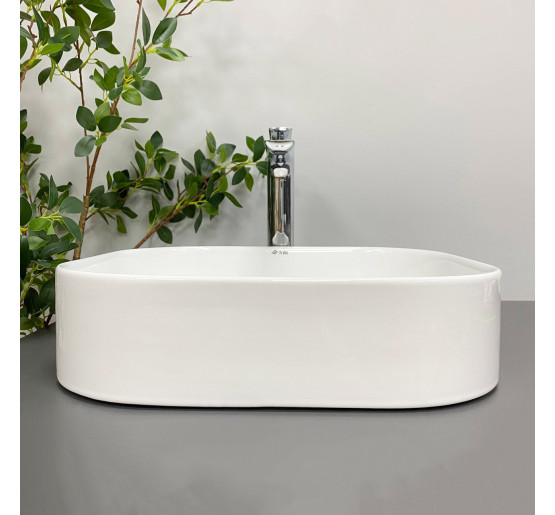 Умивальник (раковина) VBI LESINA WHITE накладний