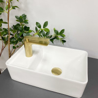 Умивальник (раковина) VBI LECCO WHITE накладний