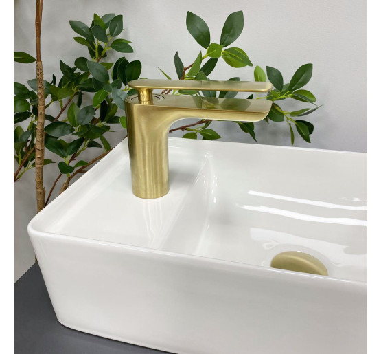 Умивальник (раковина) VBI LECCO WHITE накладний