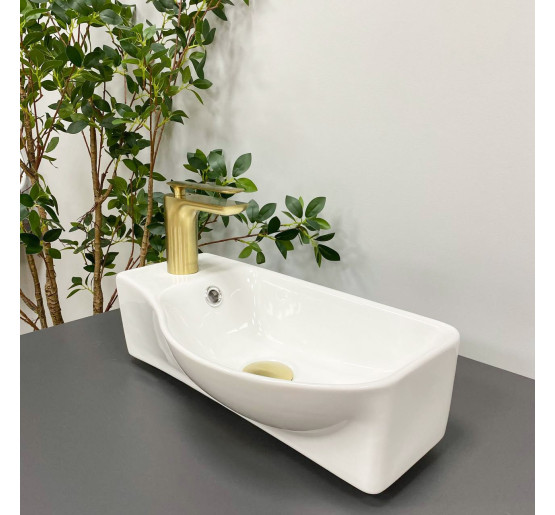 Умивальник (раковина) VBI FERMO R WHITE підвісний