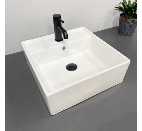 Умывальник (раковина) VBI TERAMO S WHITE накладной подвесной