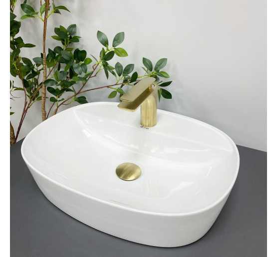 Умывальник (раковина) VBI AGORDO M WHITE накладной