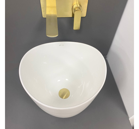 Умывальник (раковина) VBI LOREO WHITE накладной