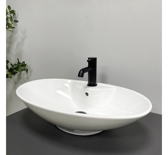 Умывальник (раковина) VBI CAROVILLI WHITE накладной