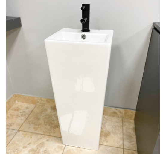 Умывальник (раковина) VBI SAVONA WHITE напольный