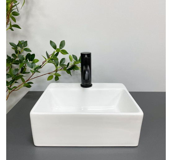 Умывальник (раковина) VBI KOMO WHITE накладной подвесной