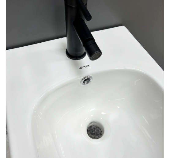 Подвесное биде VBI CAPRI WHITE