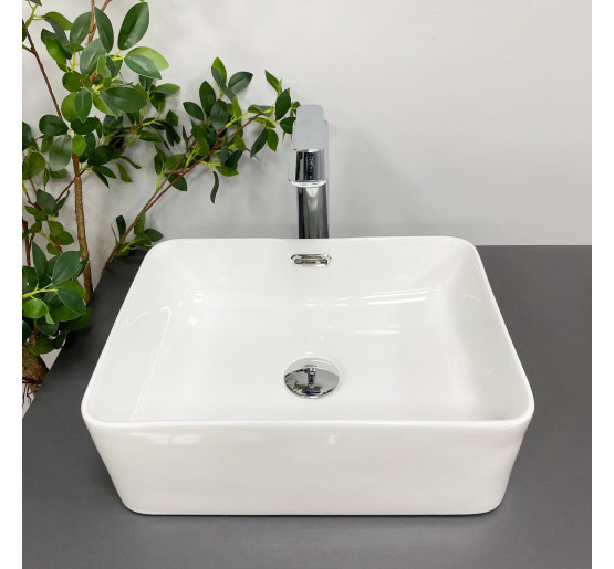 Умывальник (раковина) VBI ARABBA S WHITE накладной