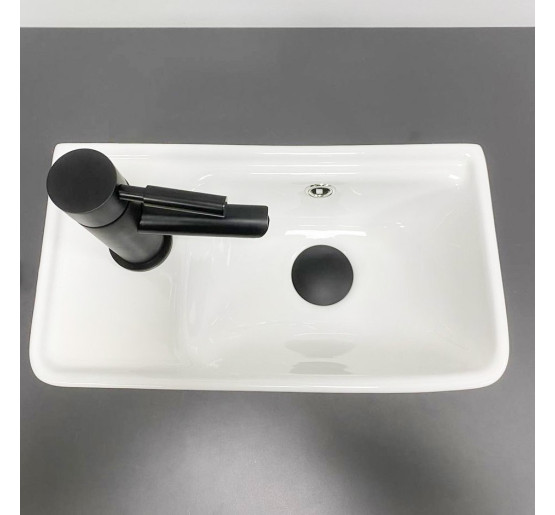 Умывальник (раковина) VBI JESI R WHITE подвесной