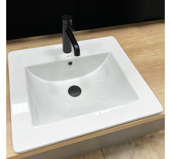Умывальник (раковина) VBI FERRARA 50 WHITE врезной