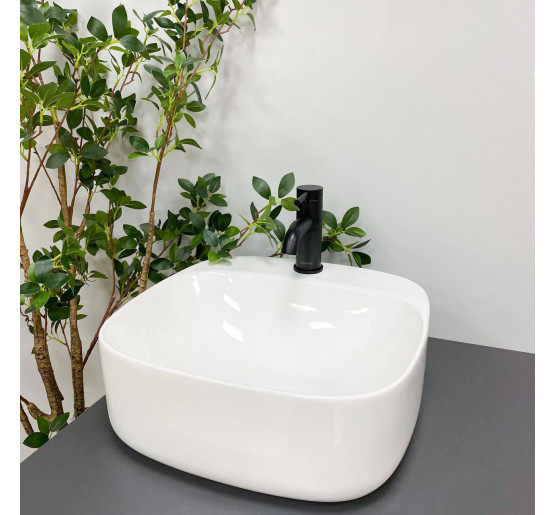 Умивальник (раковина) VBI NARNI WHITE накладний