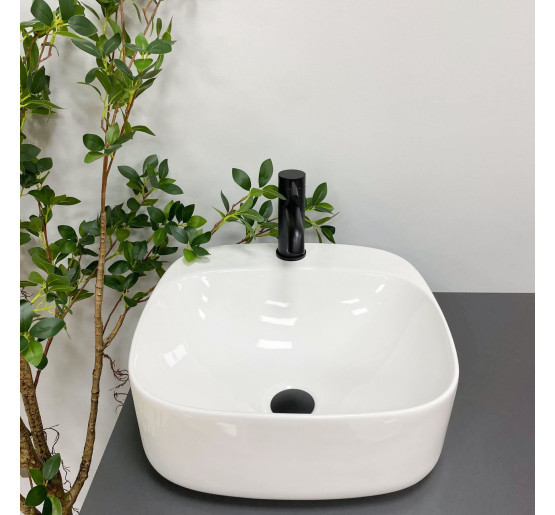 Умивальник (раковина) VBI NARNI WHITE накладний