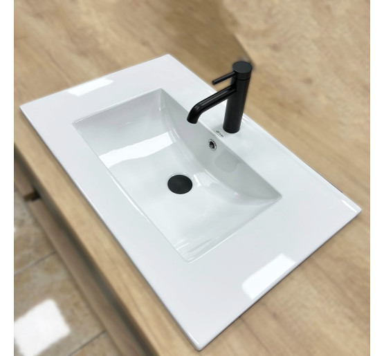 Умивальник (раковина) VBI FERRARA 70 WHITE врізний