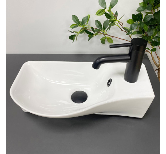 Умивальник (раковина) VBI FERMO L WHITE підвісний