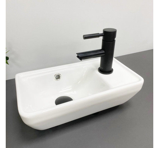 Умивальник (раковина) VBI JESI L WHITE підвісний