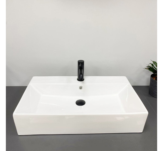 Умивальник (раковина) VBI PADUA 70 WHITE накладний підвісний