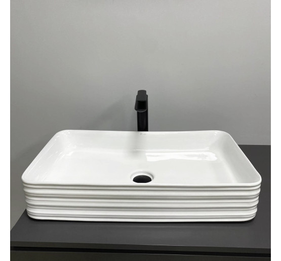 Умывальник (раковина) VBI VOLTURINO WHITE накладной