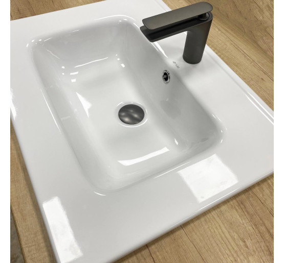 Умивальник (раковина) VBI MORTARA 60 WHITE врізний