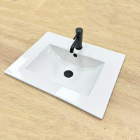 Умивальник (раковина) VBI FERRARA 60 WHITE врізний