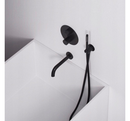 смеситель для ванны Rea Lungo черный матовый (REA-P6300)